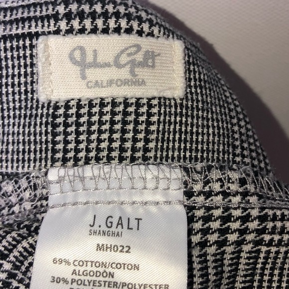 BRANDY MELVILLE skirt - Picture 3 of 4